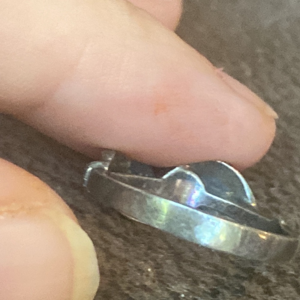 Size 6 silver ring (Ind) - Picture 3 of 6